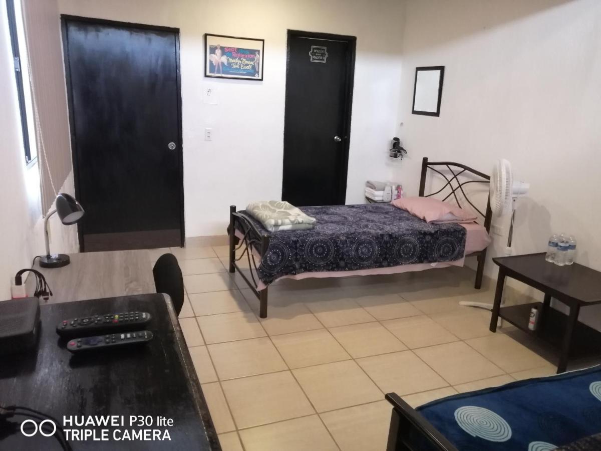 Monchita'S Ensenada Baja, Apartments For Rent. Екстер'єр фото